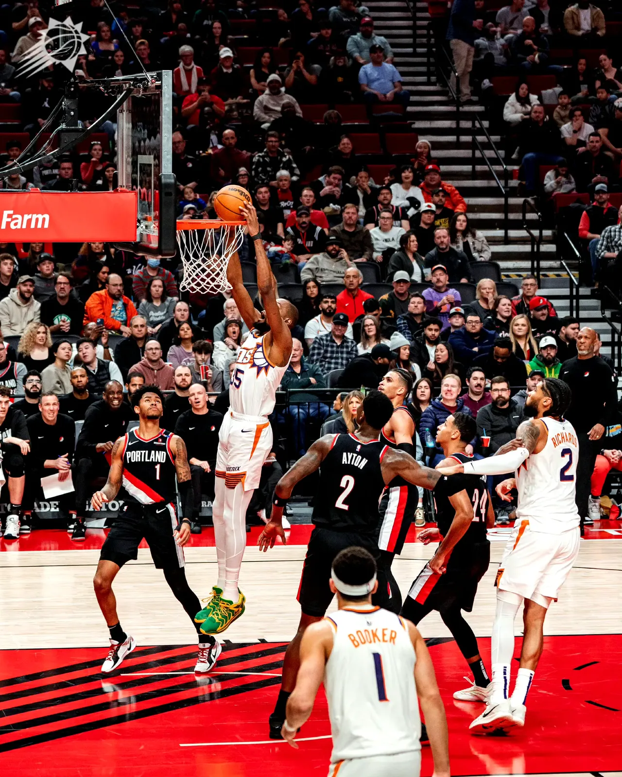 切尔西不断突破！，杜兰特连续五场比赛得分超过险胜比赛高潮迭起的简单介绍