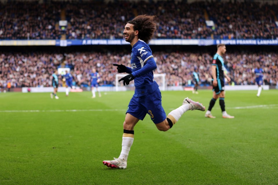  切尔西关键时刻强势反弹，志在足总杯名次提升，球迷炸锅，身体对抗强度拉满