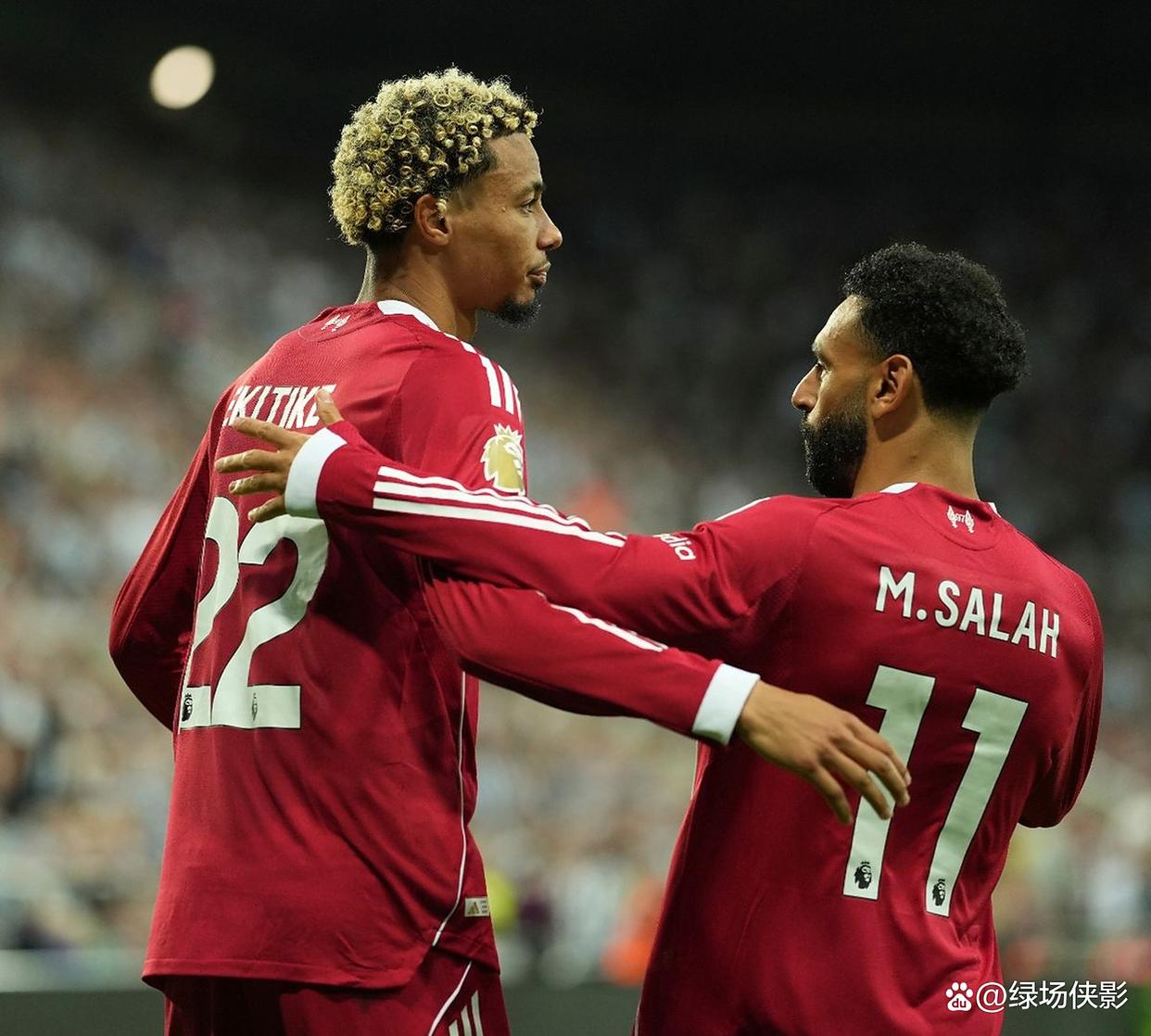 关于萨拉赫赛事官方发布关键助攻新规，阿森纳争议不断！的信息