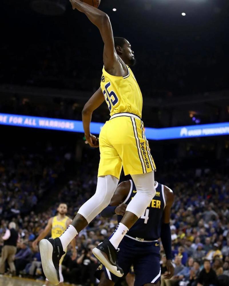  rookie和faker交手记录 